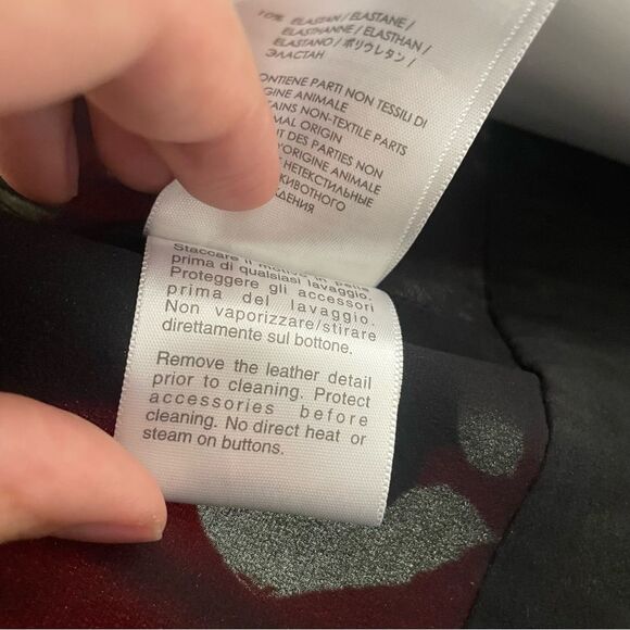 GUCCI- Pre-Fall 2014 Red and Black Leopard Print A Line Dress Size 40 - Picture 12 of 13